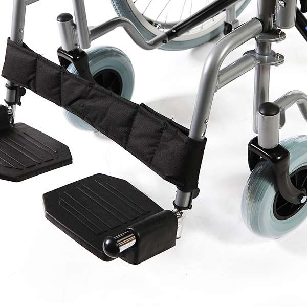 Кресло-коляска Barry R1 с принадлежностями,сиденье 43см