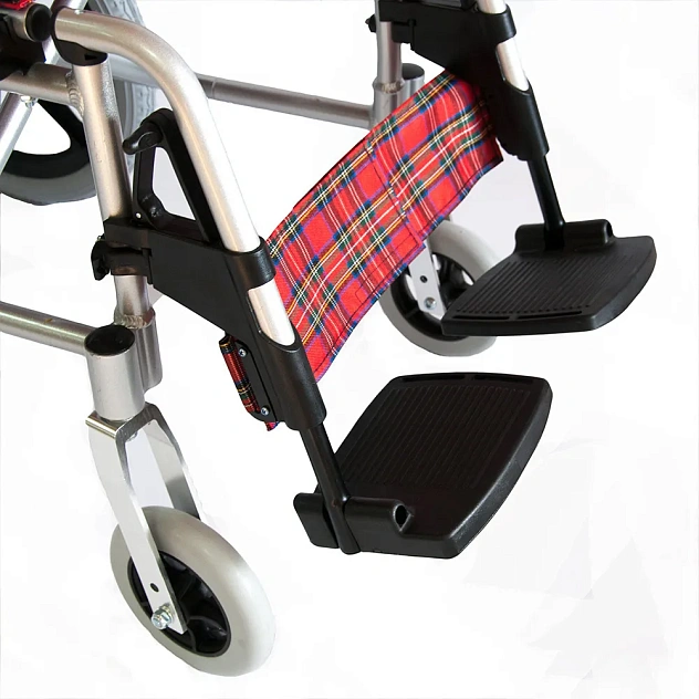 Кресло-коляска механическая FS907LABH (46 см)